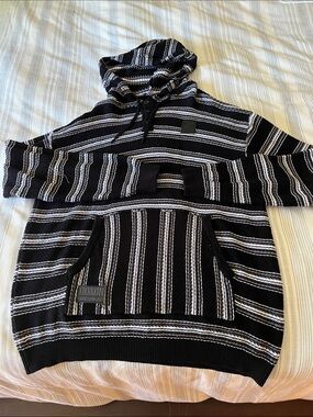 DIXXON Black and White Striped drug rug Hoodie Sweater